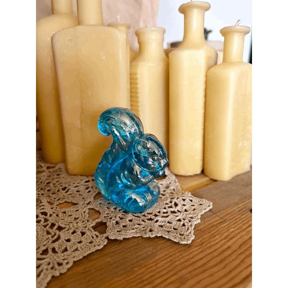 Boyd Glass Sammy Squirrel Blue Carnival Glass Figurine 2.5 Inch Vintage Style Co